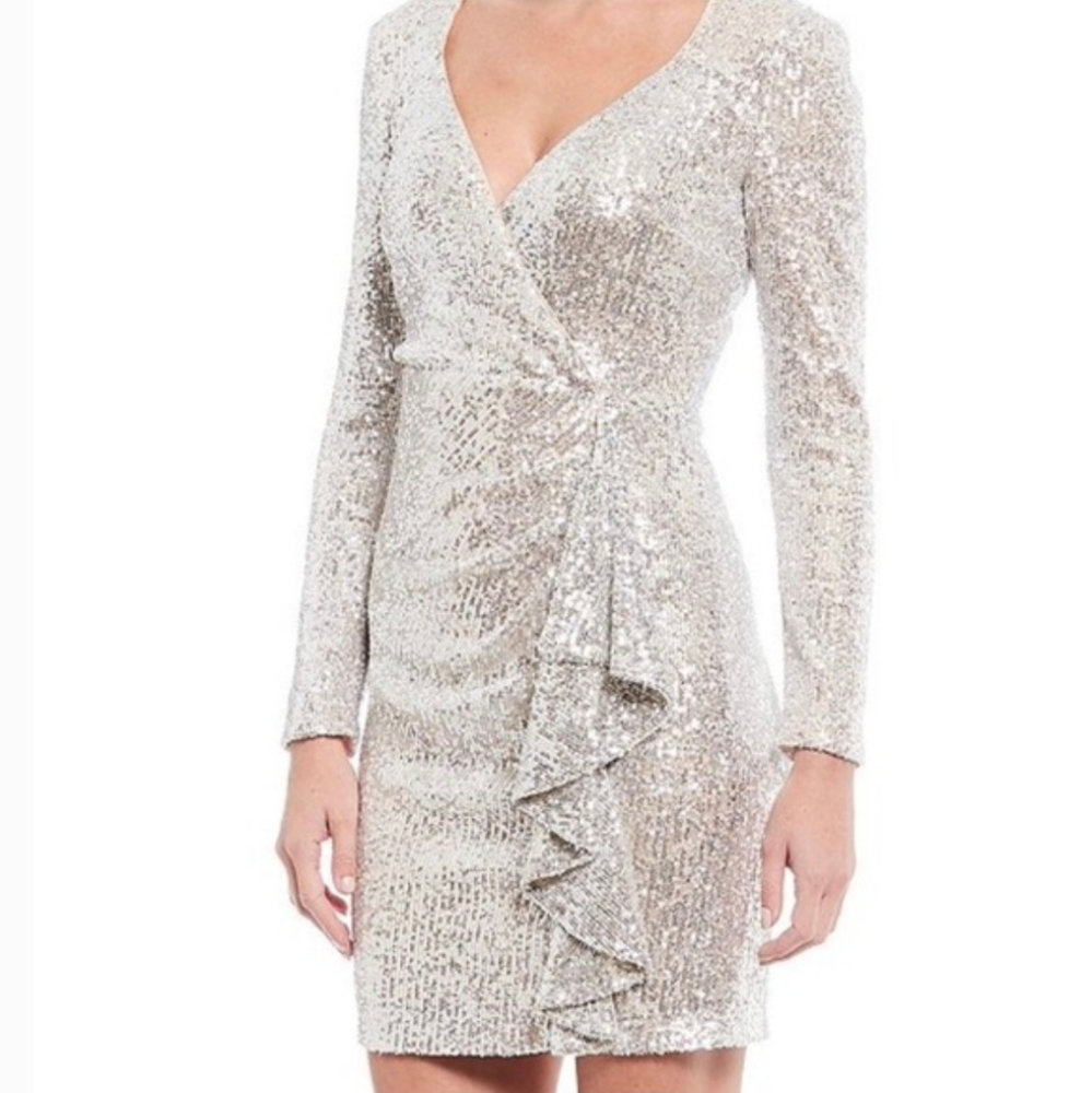 NWT Badgley Mischka Sequin silver dress